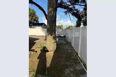 5109 N 30th Street, Tampa, FL 33610 - Photo 18