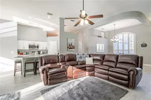 1001 English Bluffs Ct, Brandon, FL 33511 - Photo 6