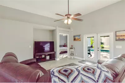 1001 English Bluffs Court, Brandon, FL 33511 - Photo 10