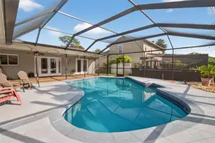 3903 Dunaire Dr, Valrico, FL 33596 - Photo 8