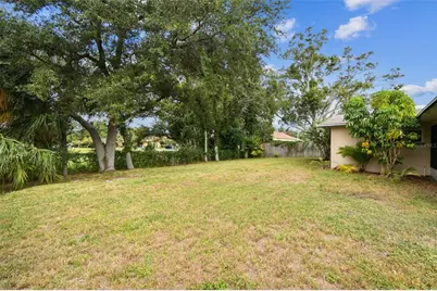 1878 Princeton Drive, Clearwater, FL 33765 - Photo 44