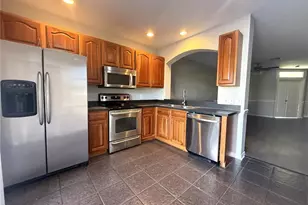 16410 Swan View Cir, Odessa, FL 33556 - Photo 8