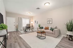 18114 Paradise Point Dr, Tampa, FL 33647 - Photo 6