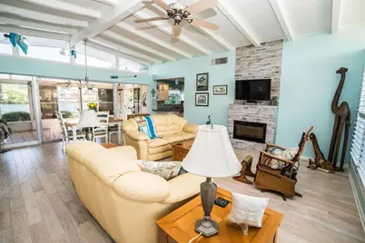 828 Blue Heron Boulevard, Ruskin, FL 33570 - Photo 6