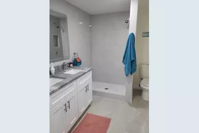 828 Blue Heron Boulevard, Ruskin, FL 33570 - Photo 16