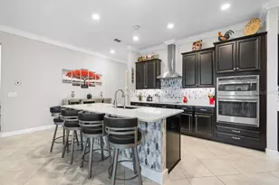 5410 Story Grass Ct, Wimauma, FL 33598 - Photo 10