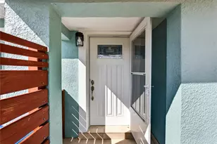 1201 Tyrone Blvd N, Saint Petersburg, FL 33710 - Photo 4