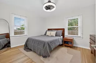 2501 Oakdale St S, Saint Petersburg, FL 33705 - Photo 16