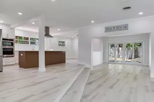 10120 Paradise Blvd, Treasure Island, FL 33706 - Photo 22