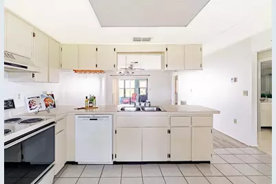 7517 Greystone Drive #N/A, Hudson, FL 34667 - Photo 8