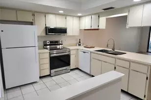 7517 Greystone Dr, Hudson, FL 34667 - Photo 4