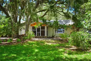 160 Bayshore Dr, Terra Ceia, FL 34250 - Photo 2
