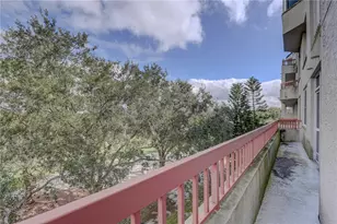 2333 Feather Sound Dr, Clearwater, FL 33762 - Photo 6