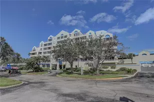 2333 Feather Sound Dr, Clearwater, FL 33762 - Photo 2