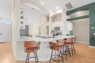 6840 Sparkling Way, Wesley Chapel, FL 33545 - Photo 26