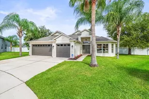 6840 Sparkling Way, Wesley Chapel, FL 33545 - Photo 72