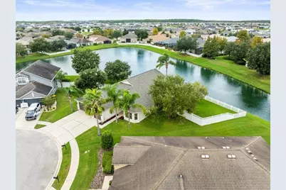 6840 Sparkling Way, Wesley Chapel, FL 33545 - Photo 4