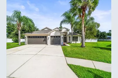 6840 Sparkling Way, Wesley Chapel, FL 33545 - Photo 1