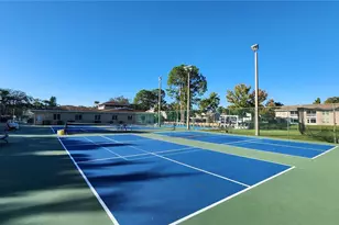 6440 Spring Flower Dr, New Port Richey, FL 34653 - Photo 32