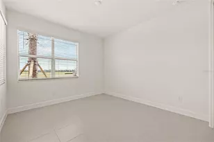 32565 Veneto Pl, Wesley Chapel, FL 33543 - Photo 28