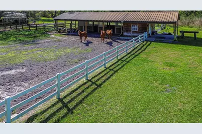 8345 Shenandoah Run, Wesley Chapel, FL 33544 - Photo 48