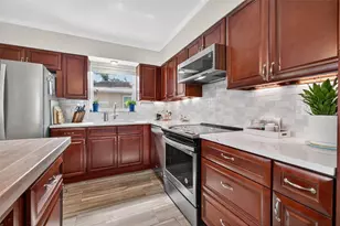 1422 35th St N, Saint Petersburg, FL 33713 - Photo 14