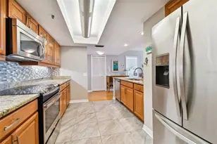 6372 Palma Del Mar Blvd S, Saint Petersburg, FL 33715 - Photo 10
