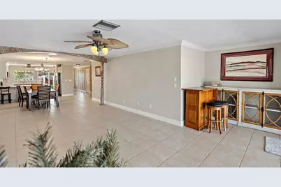 325 Boca Ciega Point Boulevard, Saint Petersburg, FL 33708 - Photo 12