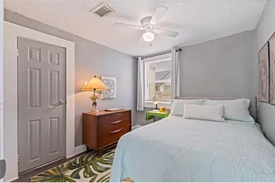 2031 44th Avenue N, Saint Petersburg, FL 33714 - Photo 20