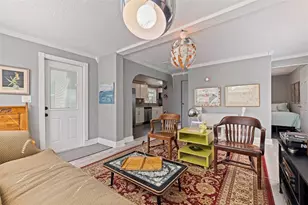 2031 44th Ave N, Saint Petersburg, FL 33714 - Photo 8