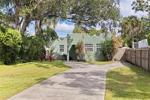 2031 44th Ave N, Saint Petersburg, FL 33714 - Photo 2