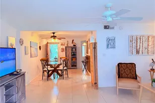 3735 42nd Way S, Saint Petersburg, FL 33711 - Photo 4