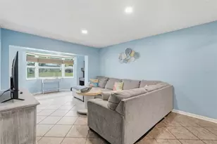 12361 114th St, Largo, FL 33778 - Photo 14