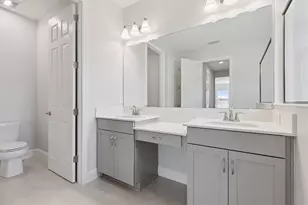 13050 Long Vly Cir, Spring Hill, FL 34609 - Photo 10