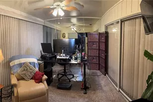 7309 Eleanor Cir, Sarasota, FL 34243 - Photo 4