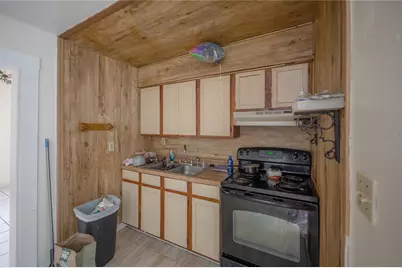 8312 N 11th Street, Tampa, FL 33604 - Photo 10