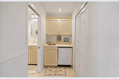 551 Sandy Hook Road, Treasure Island, FL 33706 - Photo 24