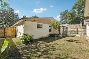1013 Oakhill St, Seffner, FL 33584 - Photo 38