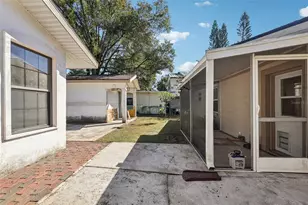 1013 Oakhill St, Seffner, FL 33584 - Photo 36