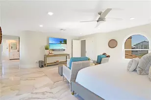 136 Devon Dr, Clearwater Beach, FL 33767 - Photo 34