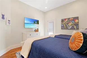136 Devon Dr, Clearwater Beach, FL 33767 - Photo 26