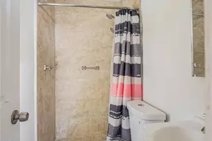 640 Dean St, Mulberry, FL 33860 - Photo 8