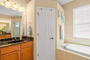 98 S Highland Ave, Tarpon Springs, FL 34689 - Photo 38