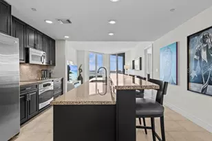 331 Cleveland St, Clearwater, FL 33755 - Photo 2