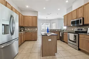 15639 Seth Country Ln, Wimauma, FL 33598 - Photo 14
