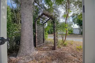 2037 Broadway, Clearwater, FL 33755 - Photo 48
