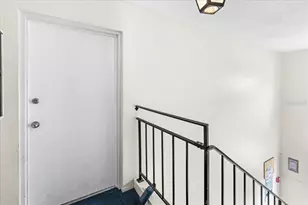 1114 85th Terrace N, Saint Petersburg, FL 33702 - Photo 2