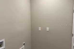 8703 N 48th St, Tampa, FL 33617 - Photo 18