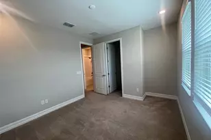 4596 Almada Ln, Wesley Chapel, FL 33543 - Photo 12