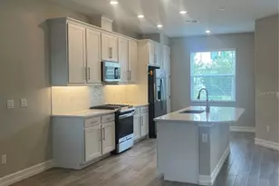 4596 Almada Ln, Wesley Chapel, FL 33543 - Photo 2